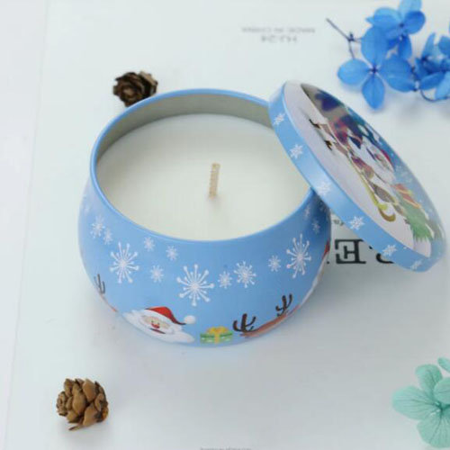 scented candles in tins