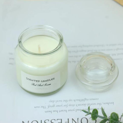 scented candles in yankee glass jars
